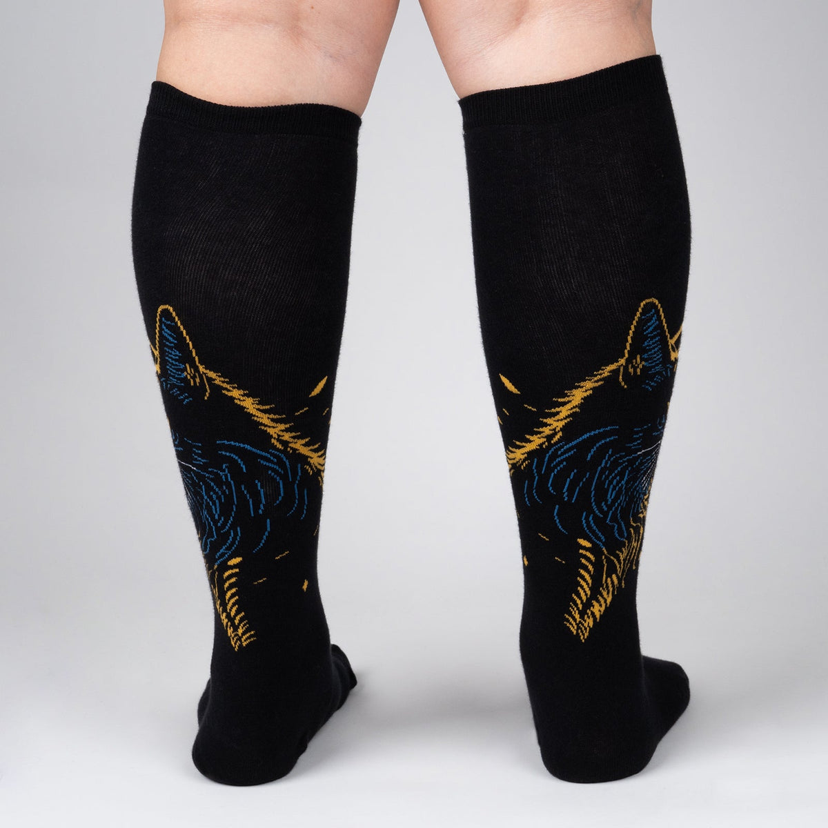 Night Cat knee high socks – model back view